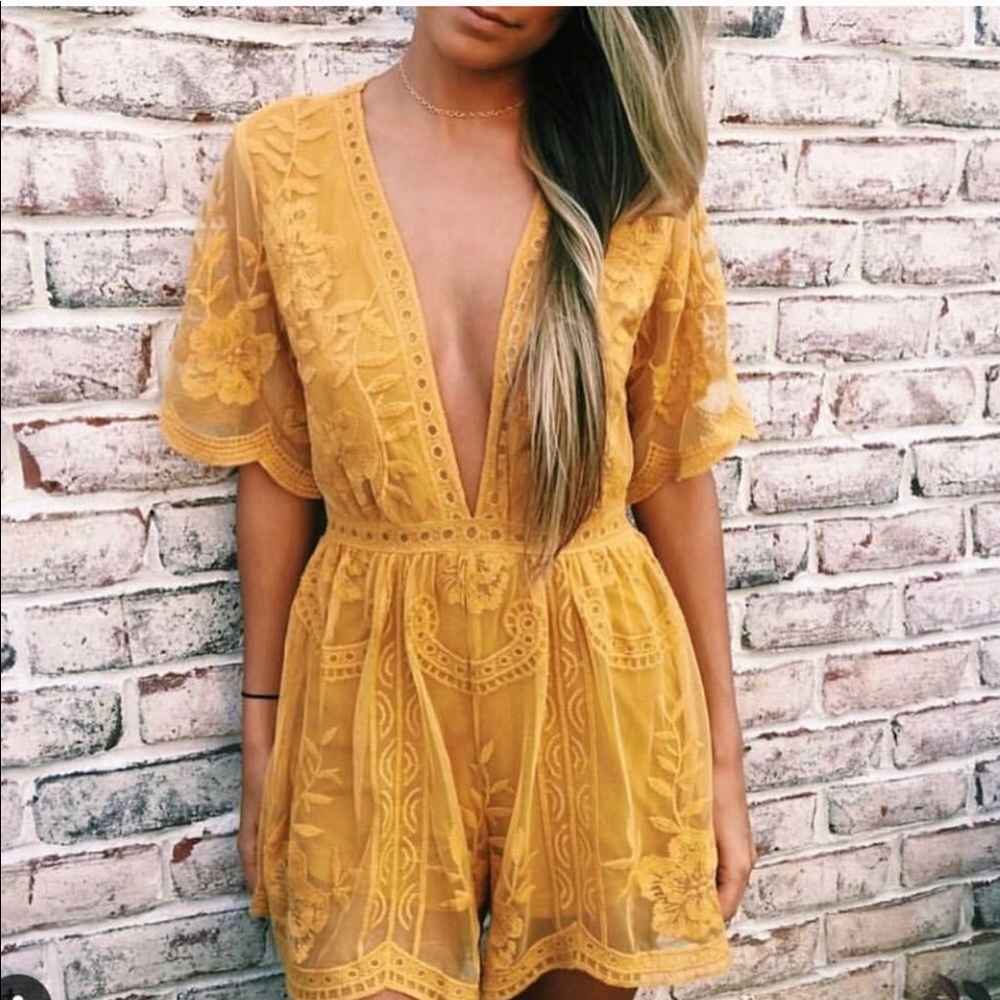 lace romper!